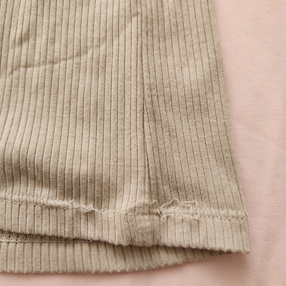 COPY - Wilfred ADVENTURE TANK | Aritzia | 2XS SAGE MIST - Picture 5 of 5